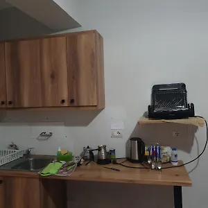  Hostel Mona`s